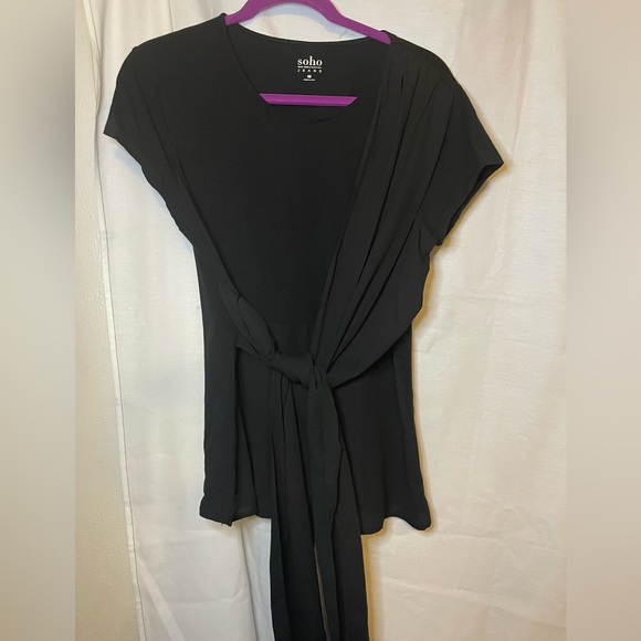 New York & Company SoHo Jeans Black Short Sleeve Top with Side Wrap EUC Size L - Picture 3 of 10